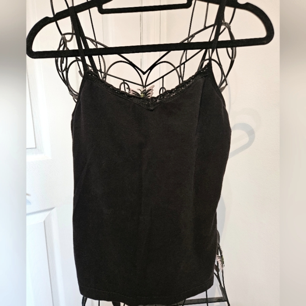 Elegant Black‎ Lace Trim Cami Top